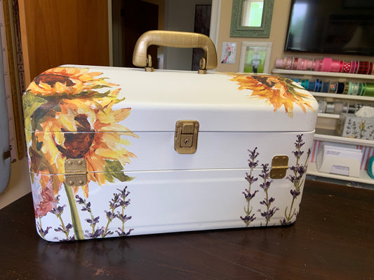 Vintage Tackle Box Makeover: Dad's Well-Loved Toolbox Gets a Creative New Life