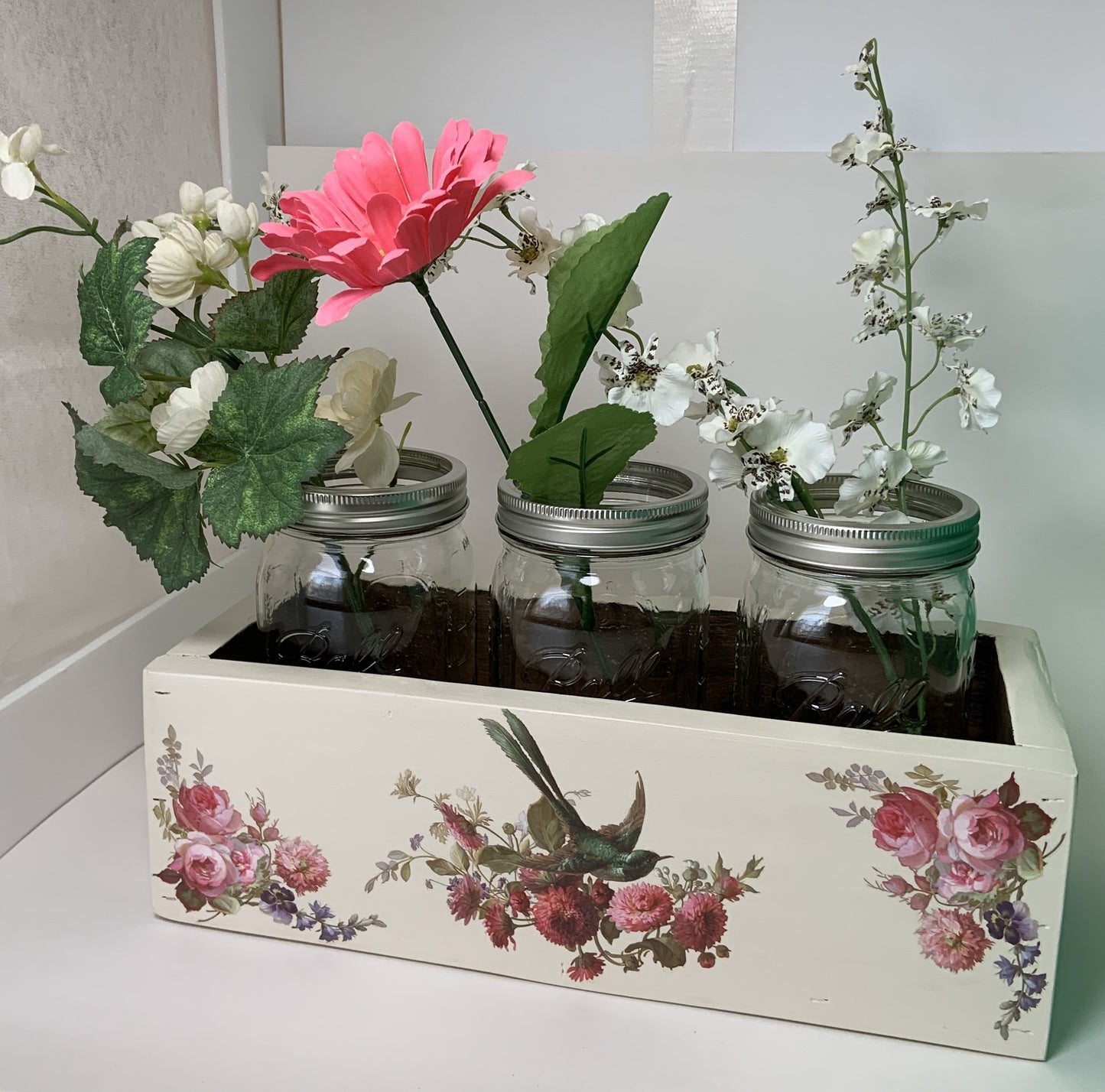 Painting Class - Wood Box with 3 Glass Jars - Date to be provided upon signup
